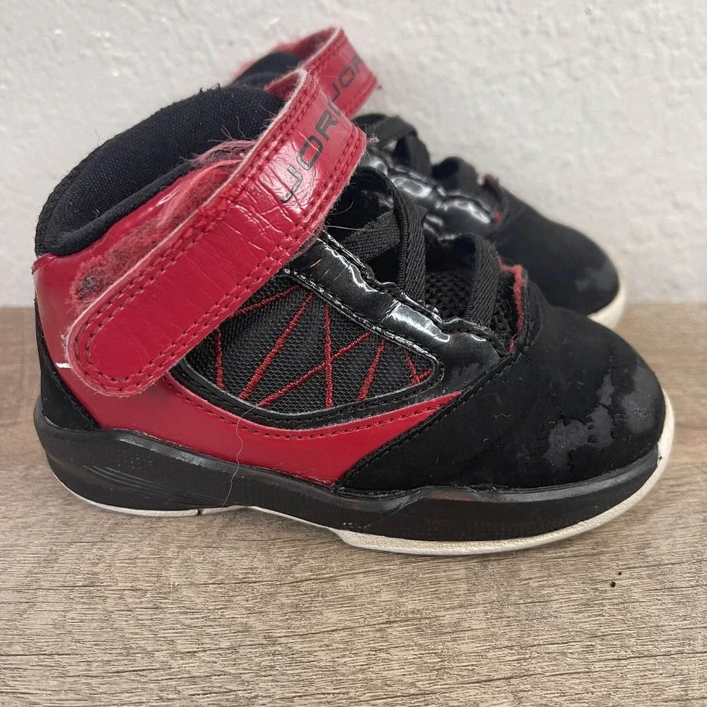 Jordan‎ Nike Air Shoes Toddler 6C Red Black Bred Flight the Power Sneakers